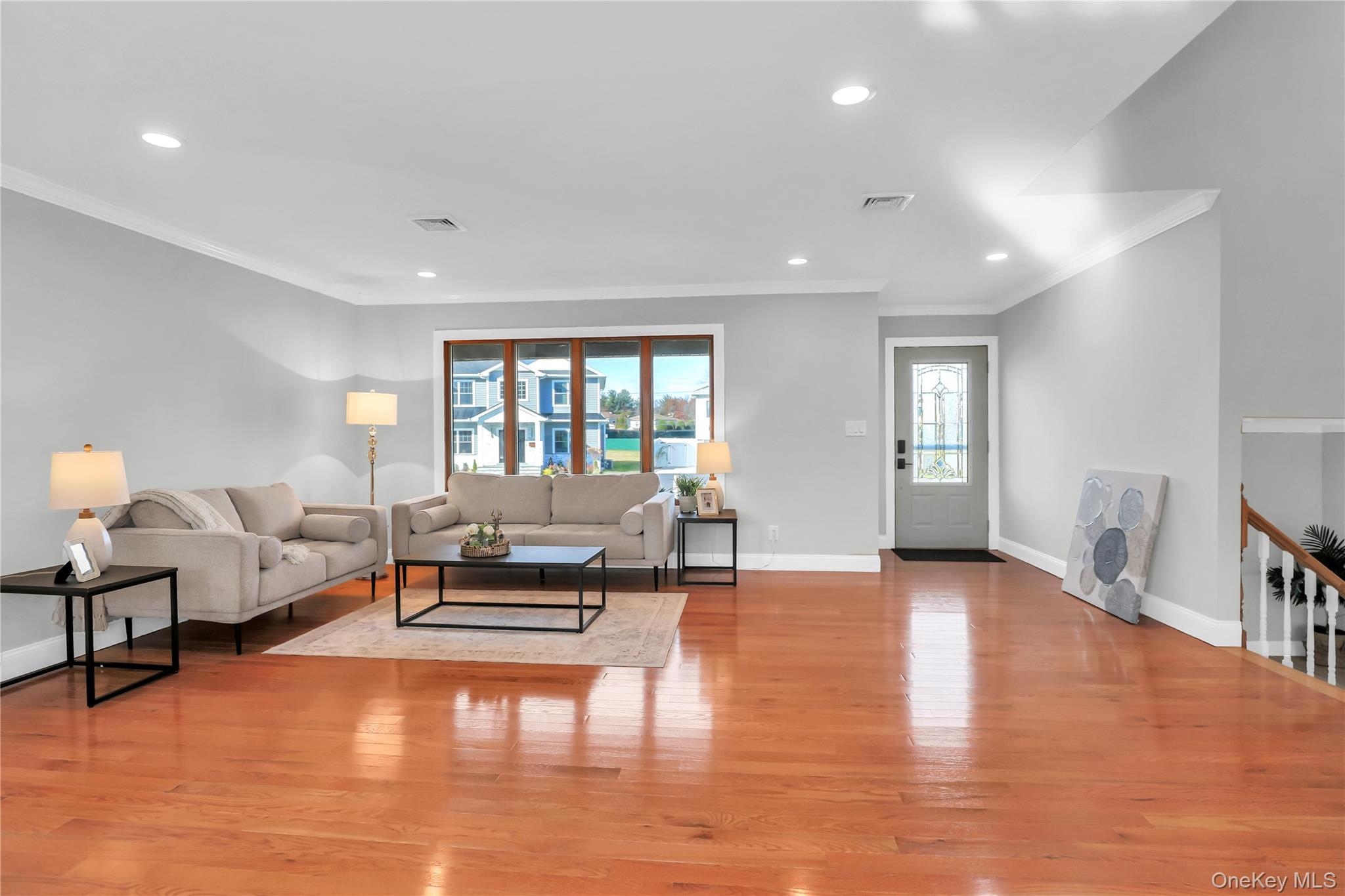 2 Walnut Drive, Syosset, NY 11791