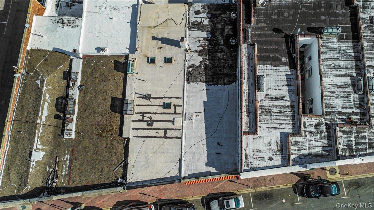 69 S Main Street, Freeport, NY 11520