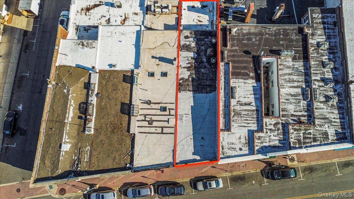 69 S Main Street, Freeport, NY 11520