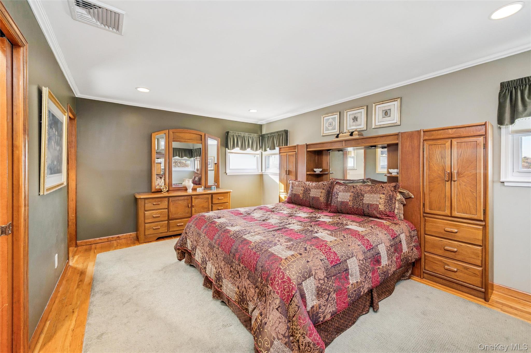 1201 Day Street, Seaford, NY 11783