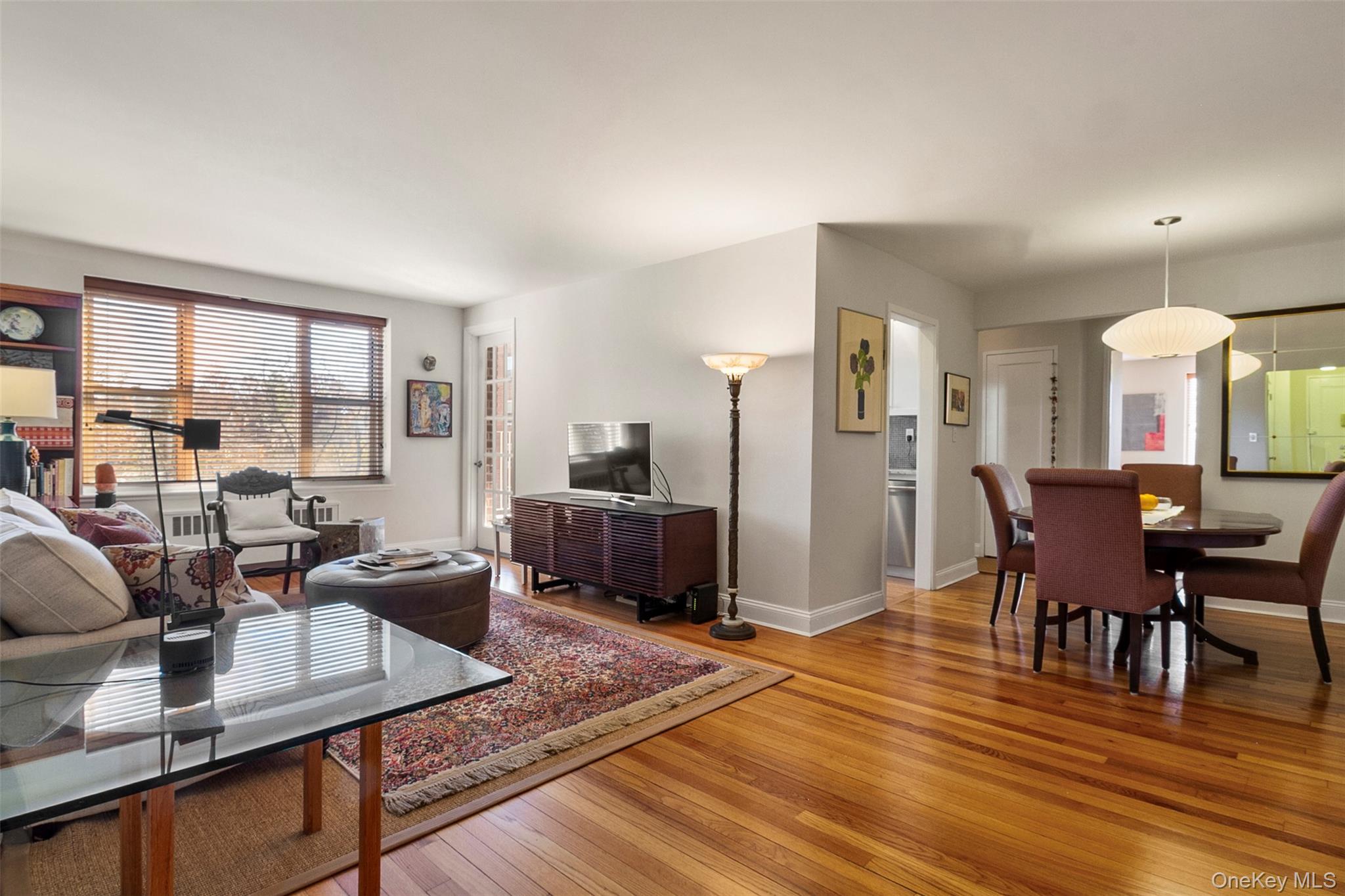 565 Broadway # 4A, Hastings-on-Hudson, NY 10706