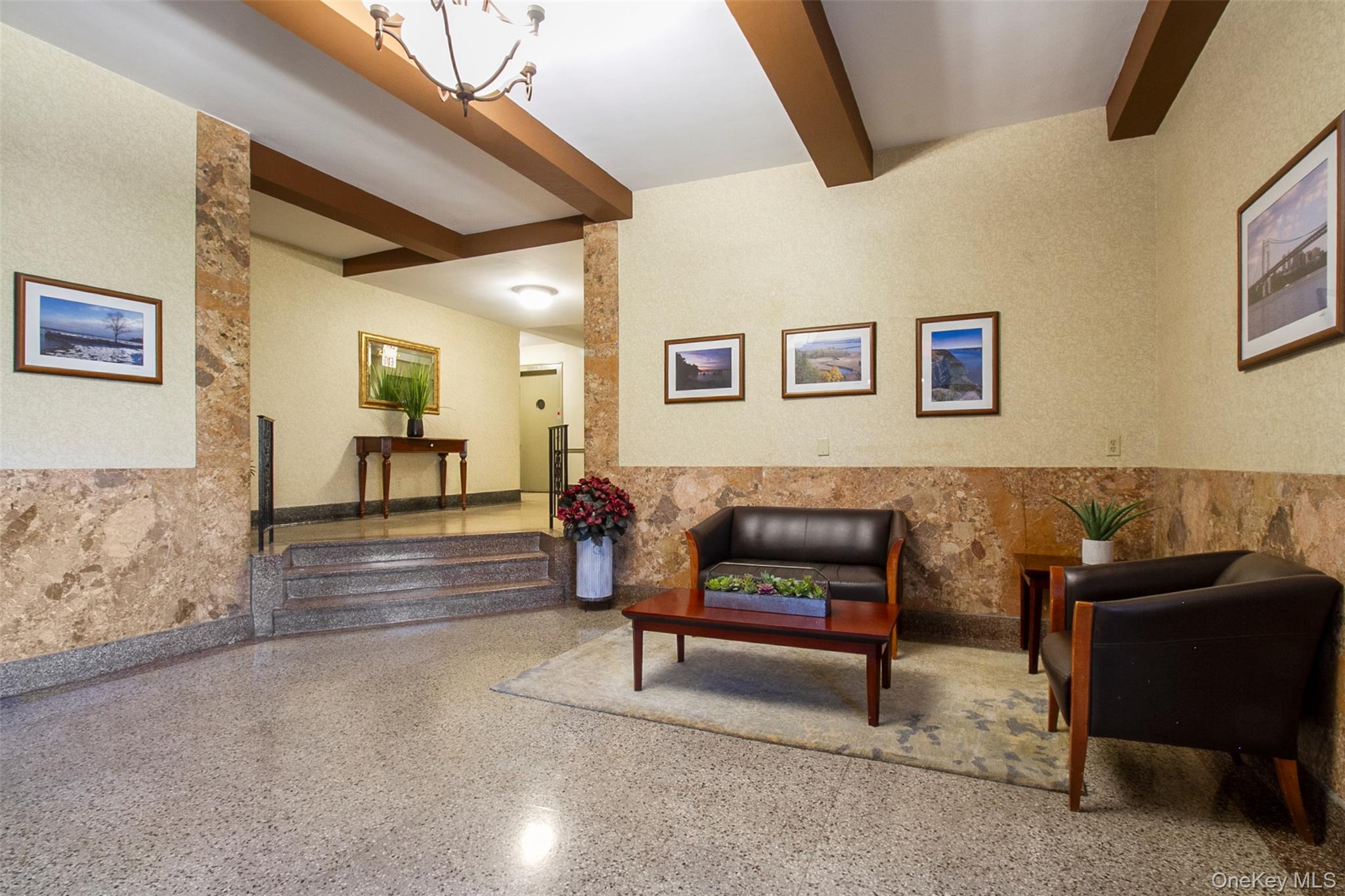 565 Broadway # 4A, Hastings-on-Hudson, NY 10706