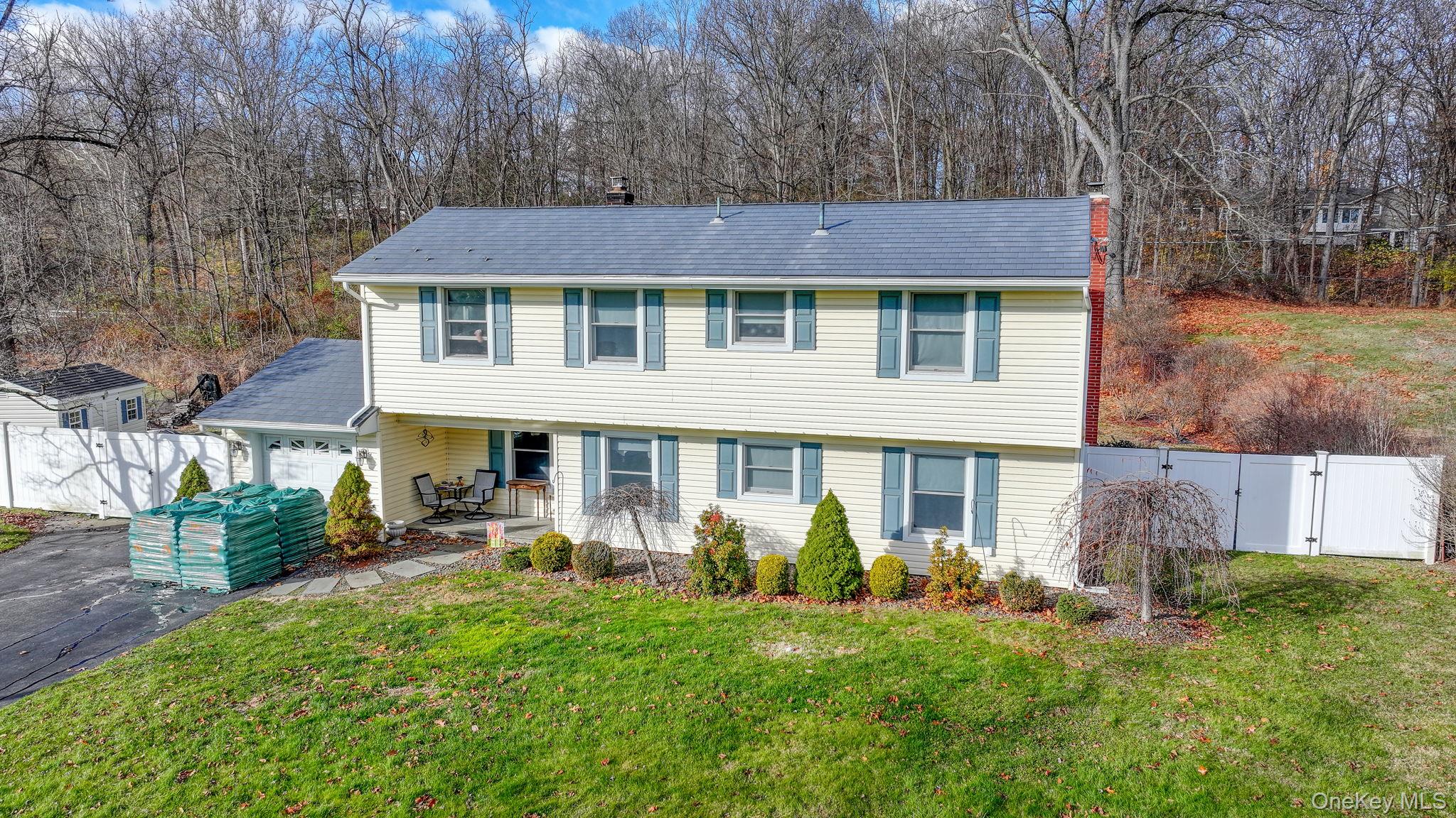 17 Homer Place, Poughkeepsie, NY 12603