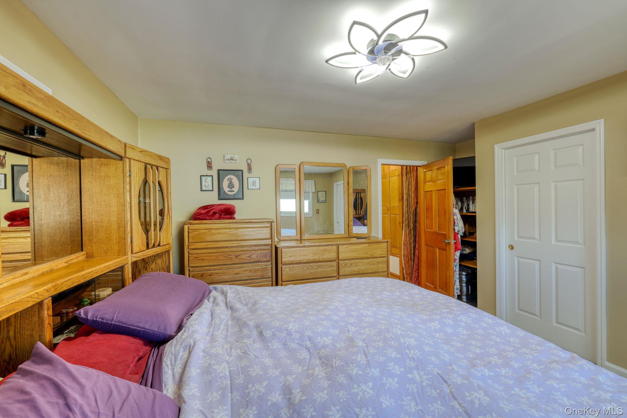 17 Homer Place, Poughkeepsie, NY 12603