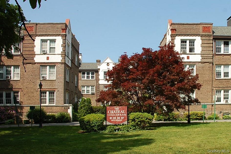 83 N Broadway # 3E, White Plains, NY 10603