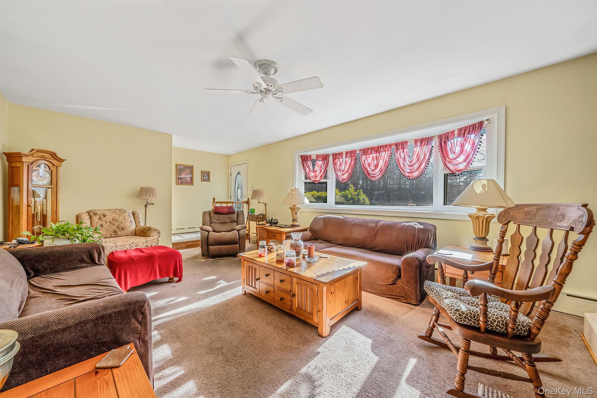 17 Coram Swezeytown Road, Coram, NY 11727