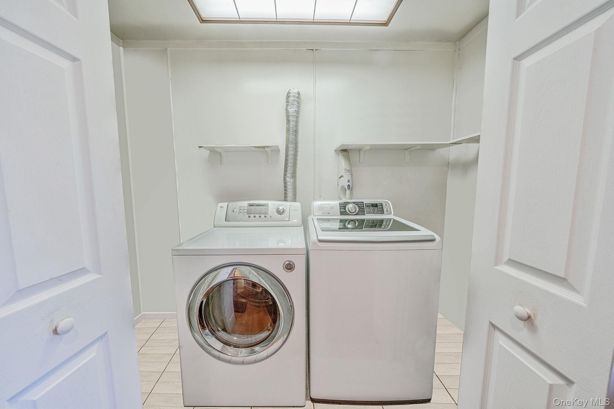 17 Coram Swezeytown Road, Coram, NY 11727