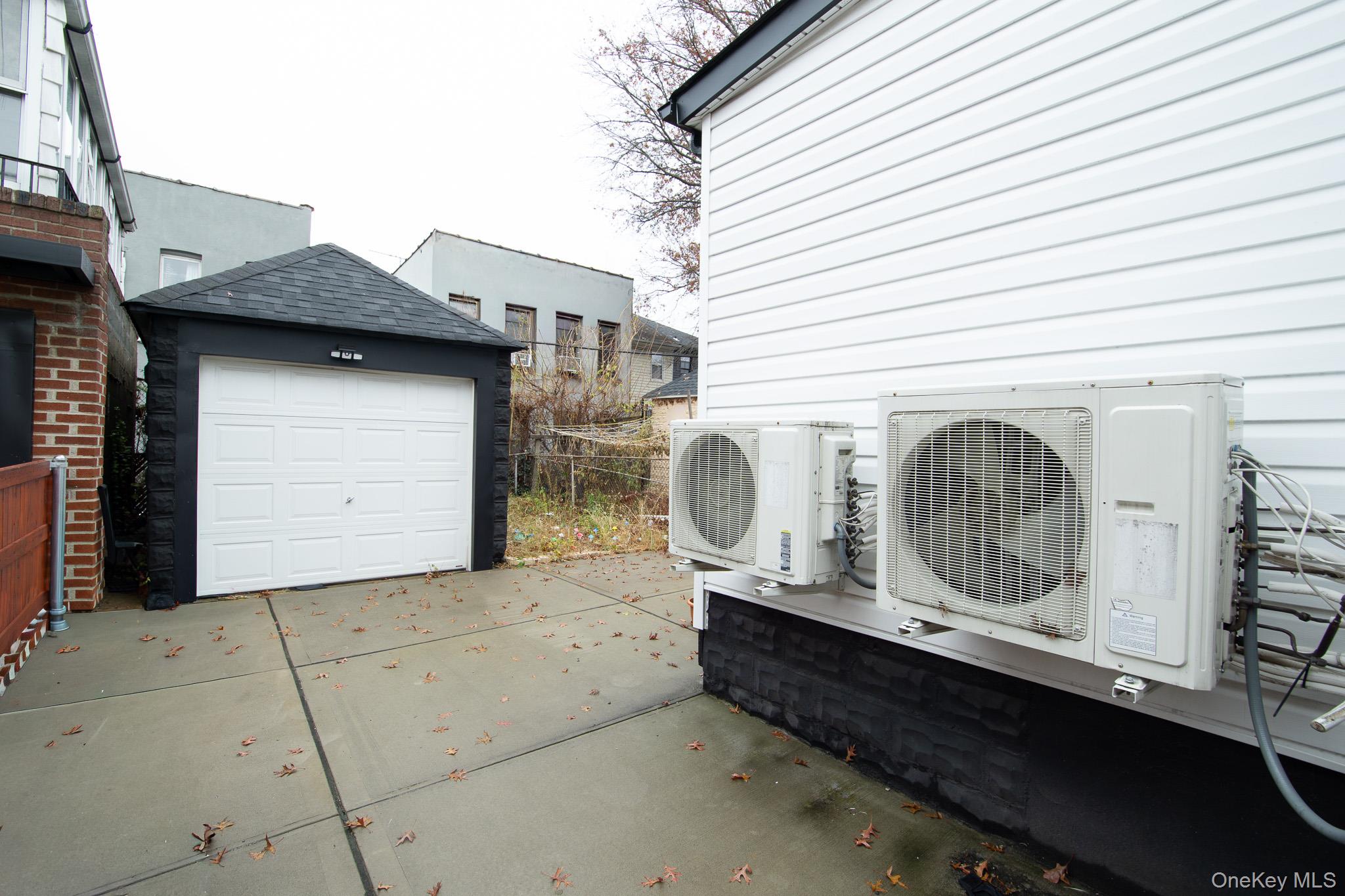 445 E 46th Street, Brooklyn, NY 11203