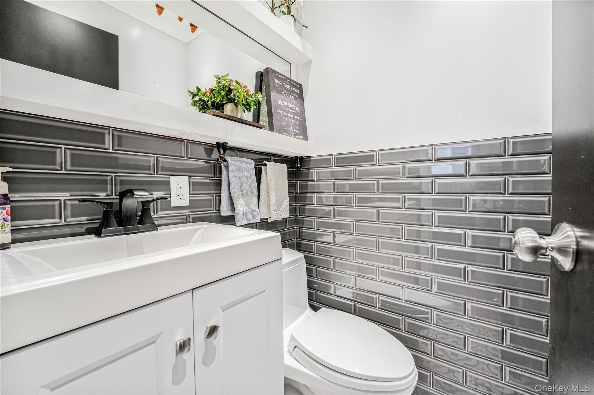 81 Houston street, Staten Island, NY 10302