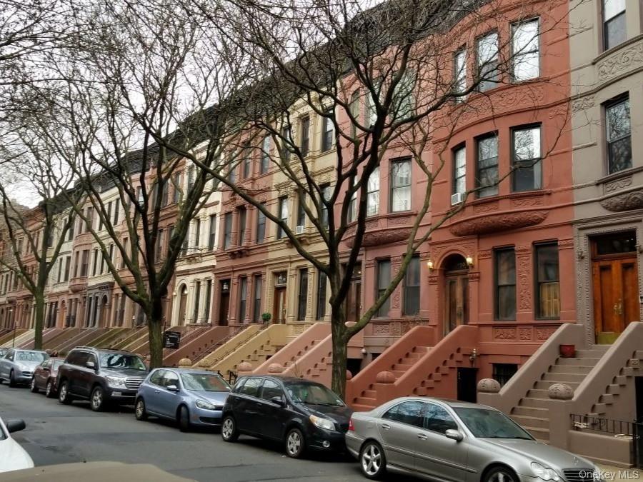 235 W 137th Street # 1F, New York (Manhattan), NY 10030