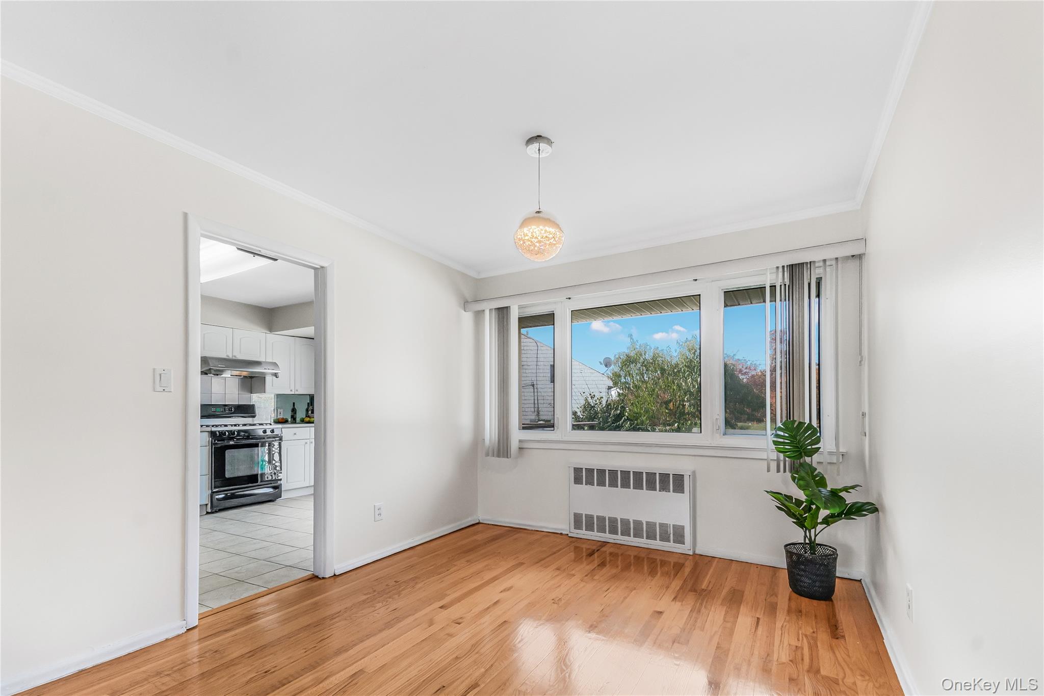 2 Deer Path Lane, Syosset, NY 11791