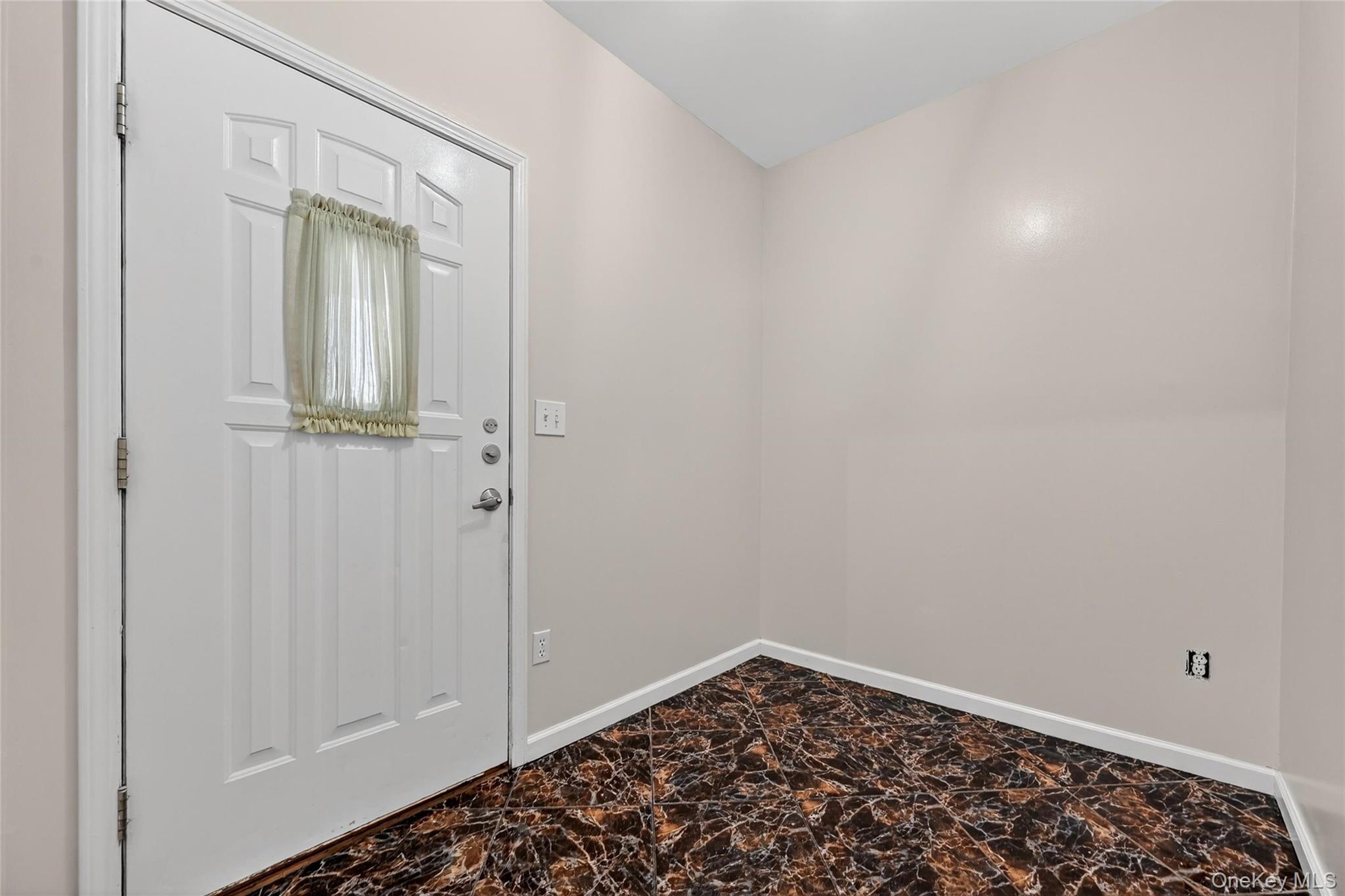 4 Toltchav Way # 102, Monroe, NY 10950