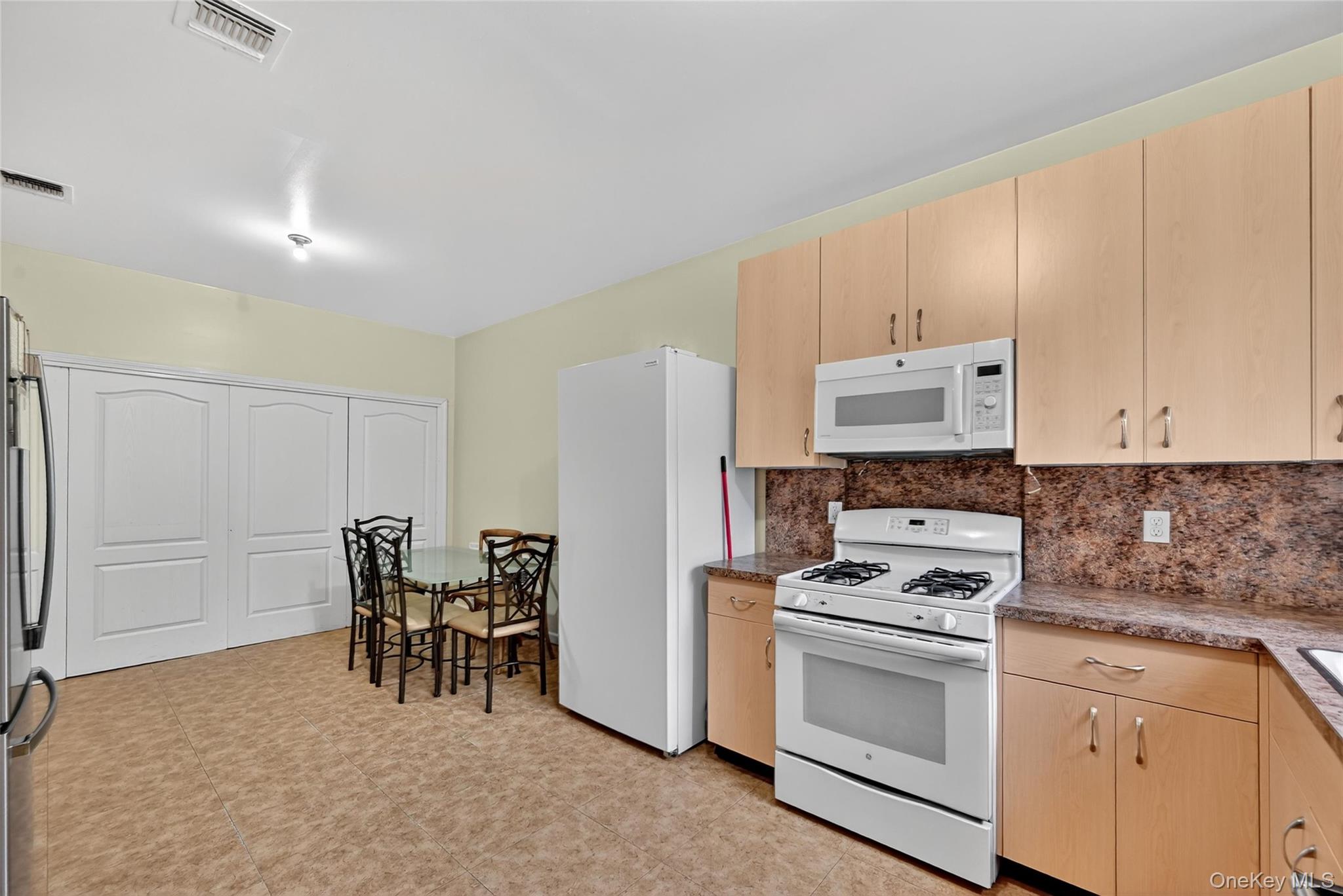 4 Toltchav Way # 102, Monroe, NY 10950