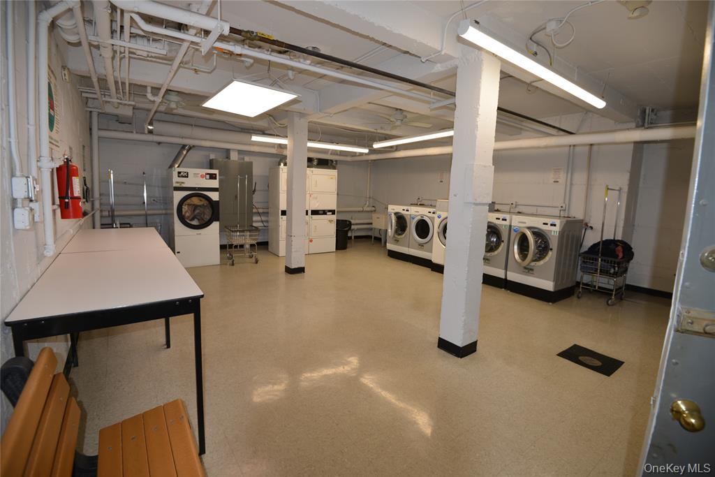 100 S Ocean Avenue S # 3U, Freeport, NY 11520