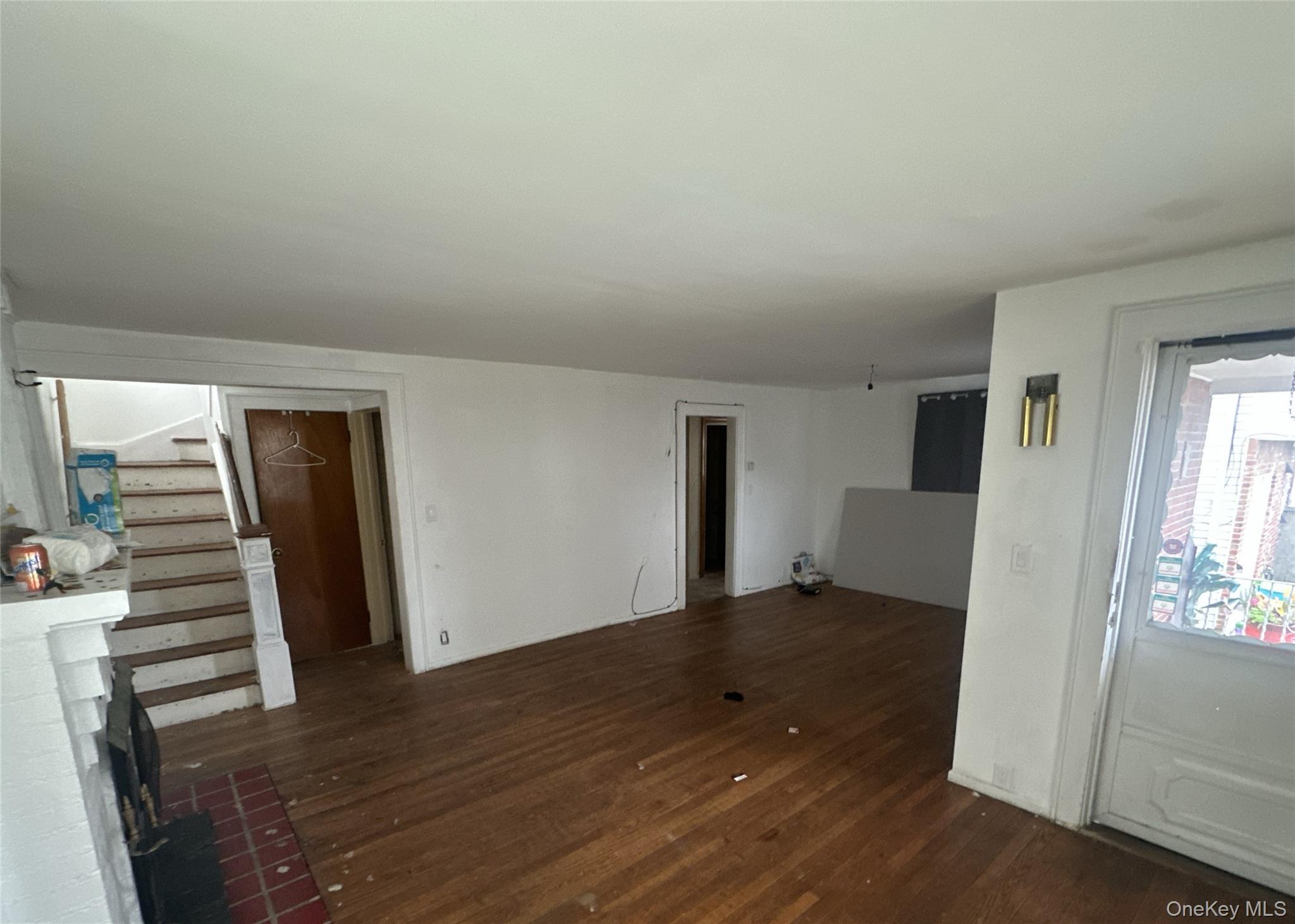 2922 Oceanside Road, Oceanside, NY 11572