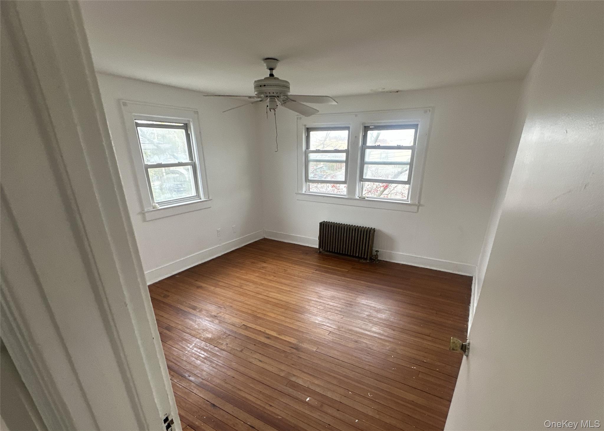 2922 Oceanside Road, Oceanside, NY 11572