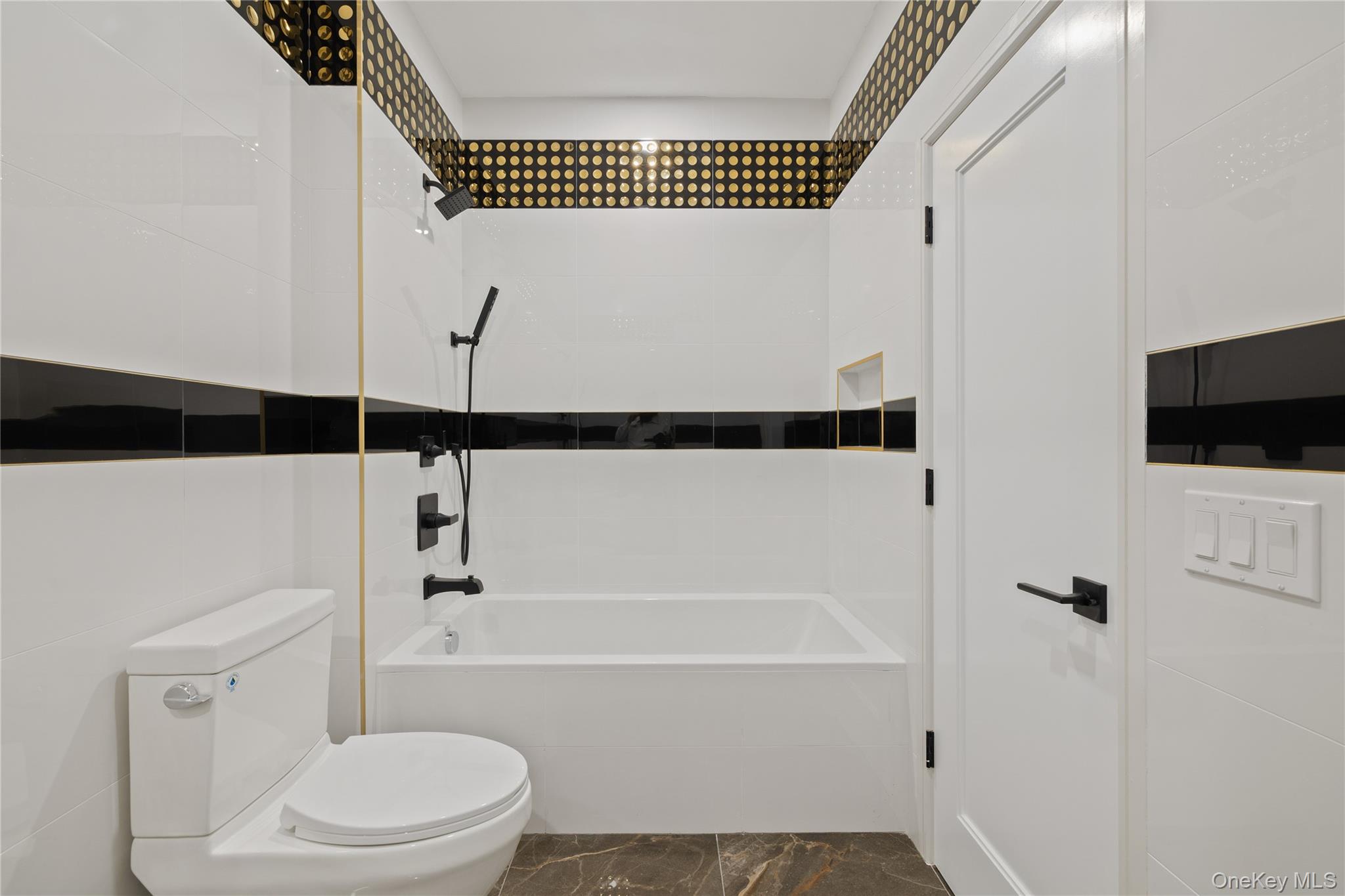 15 Ridge Avenue # 205, Spring Valley, NY 10977