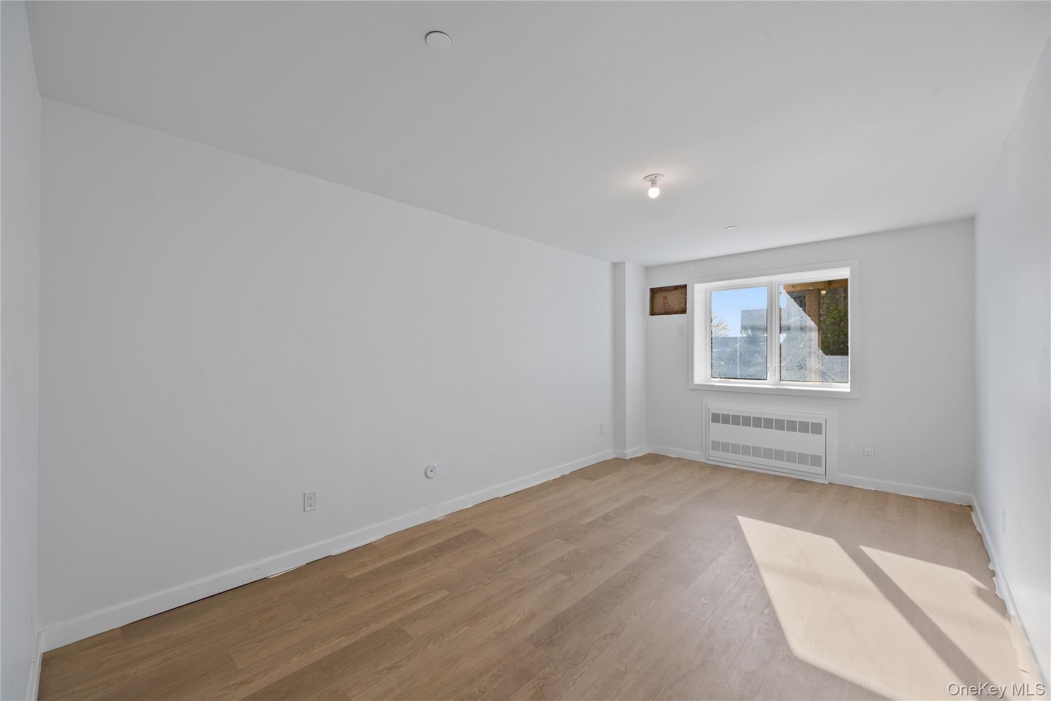 18 W Funston Avenue # 211, Spring Valley, NY 10977