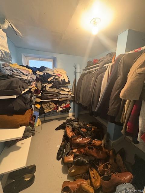 19144 113th Road, Saint Albans, NY 11412