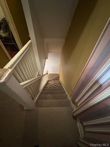 19144 113th Road, Saint Albans, NY 11412