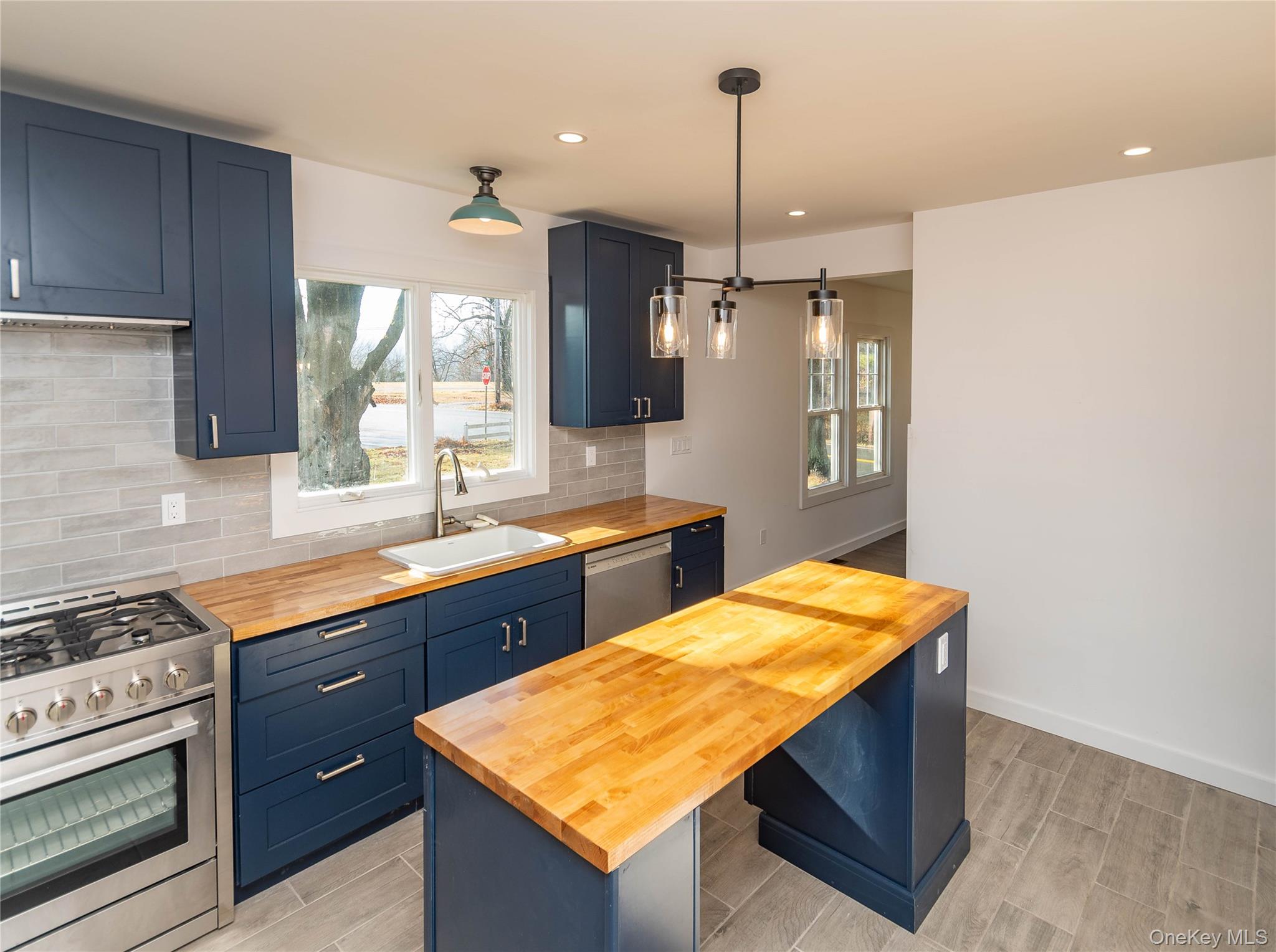 3 Anna Street, Kerhonkson, NY 12446