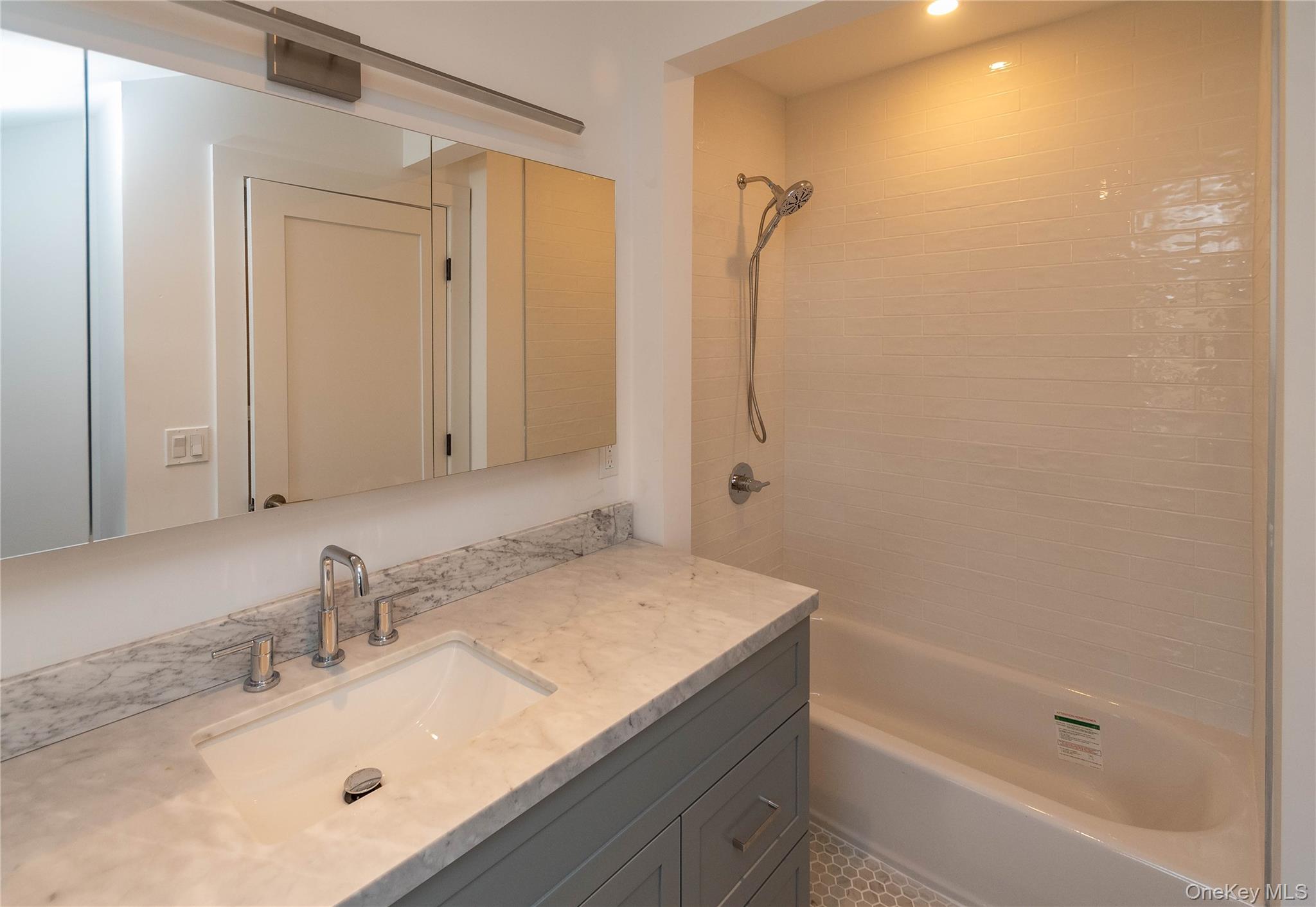 3 Anna Street, Kerhonkson, NY 12446