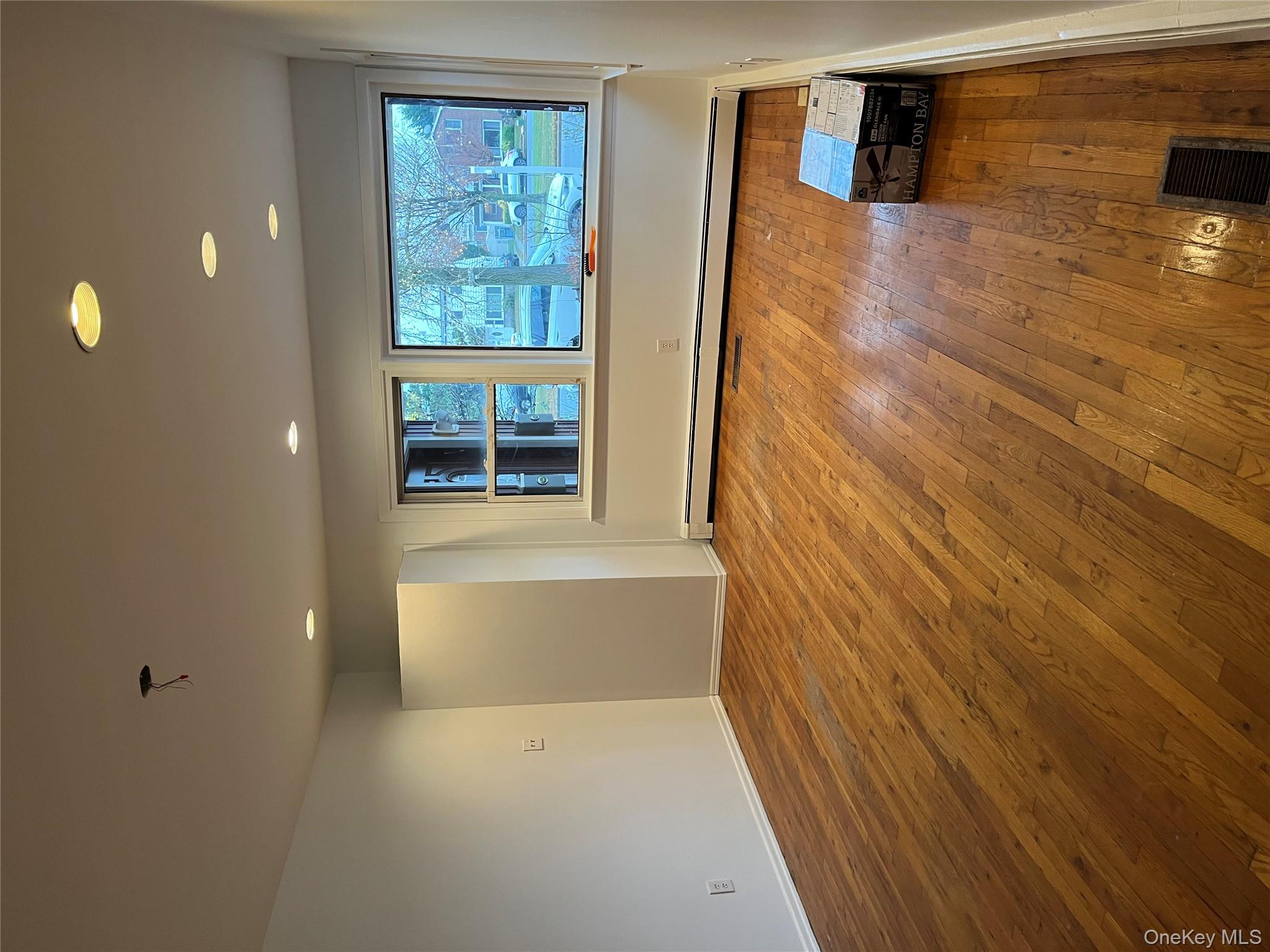 429 E Park Avenue # First Level, Long Beach, NY 11561