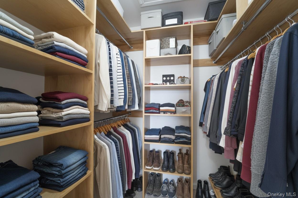 556 E Harrison Street, Long Beach, NY 11561