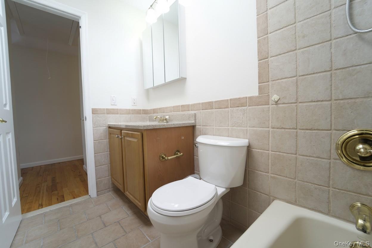 556 E Harrison Street, Long Beach, NY 11561