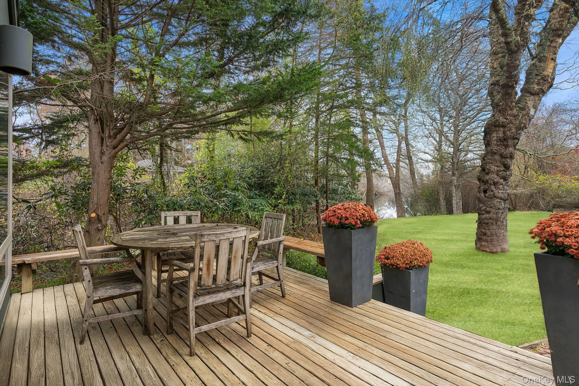 212 Upper Seven Ponds Road, Water Mill, NY 11976