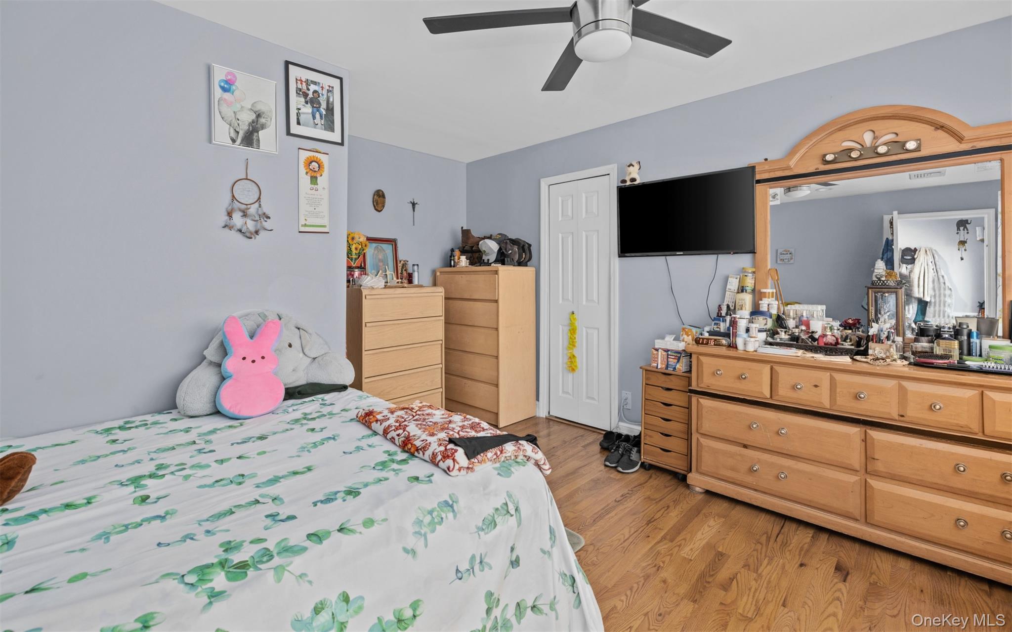 2 Smith Street, Deer Park, NY 11729