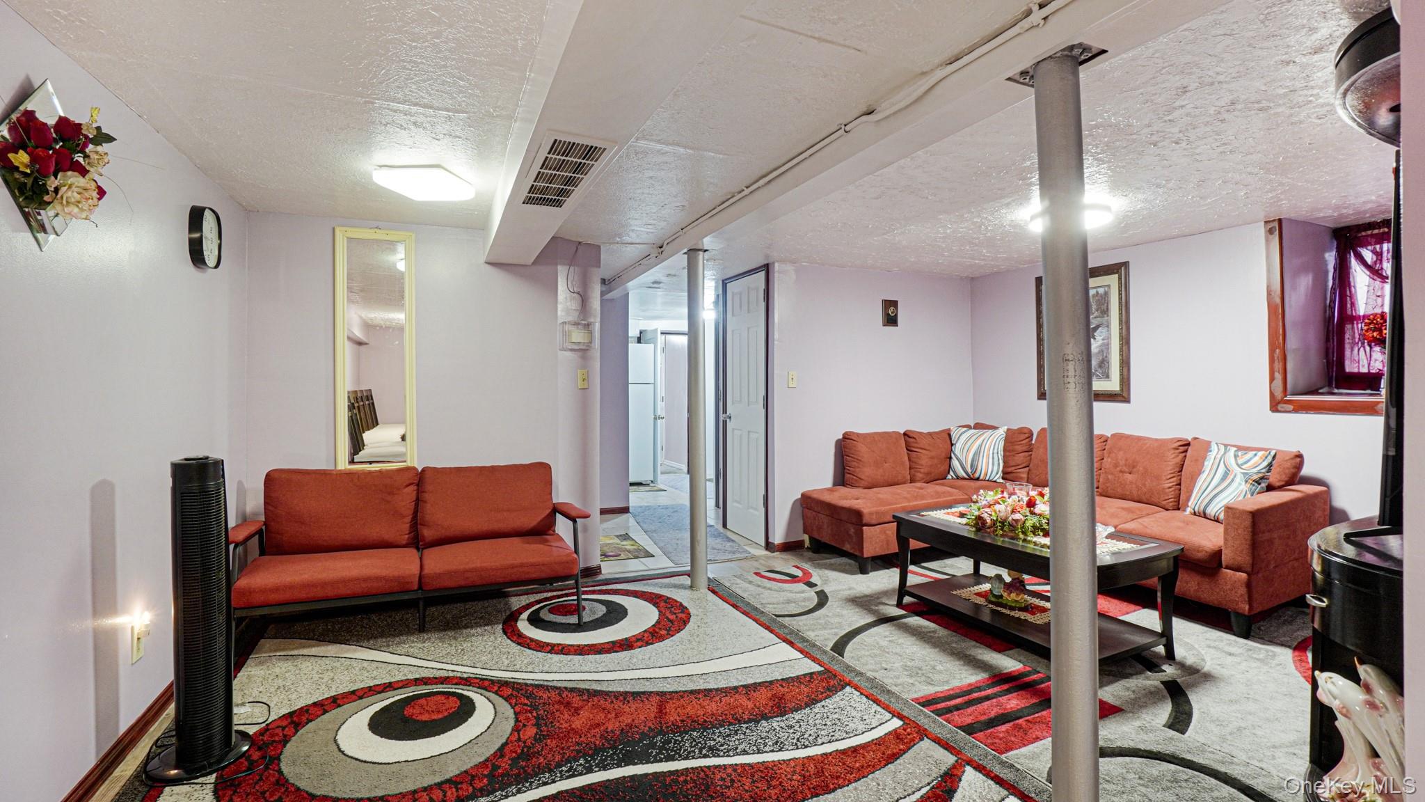 1335 Commonwealth Avenue, Bronx, NY 10472