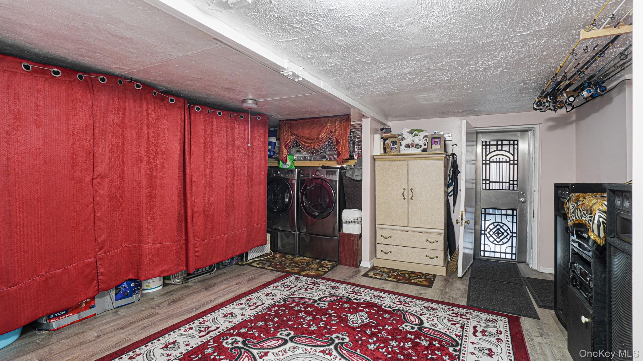 1335 Commonwealth Avenue, Bronx, NY 10472