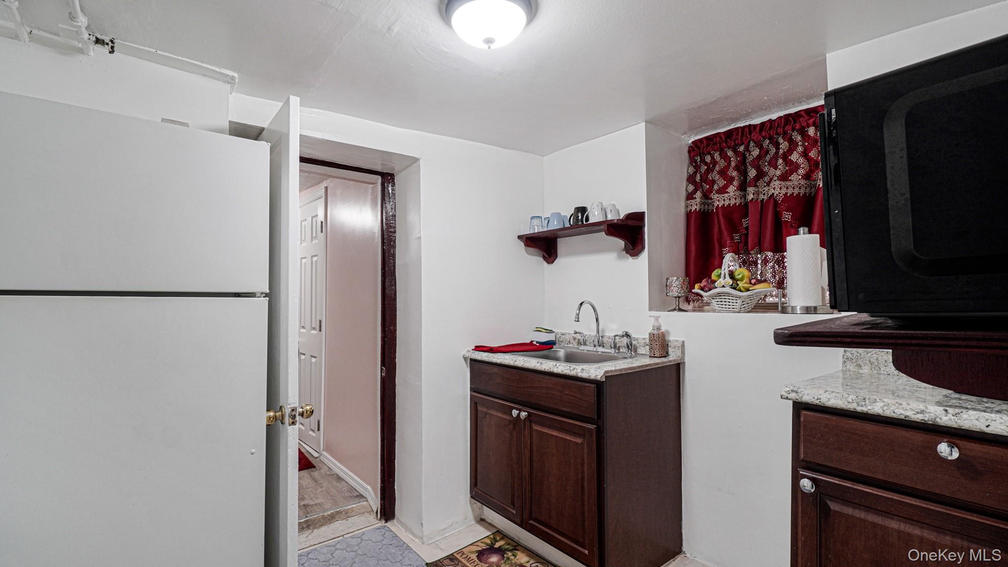 1335 Commonwealth Avenue, Bronx, NY 10472