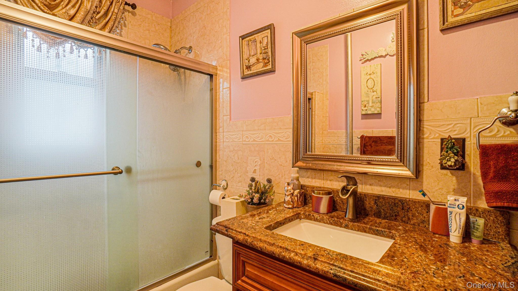 1335 Commonwealth Avenue, Bronx, NY 10472