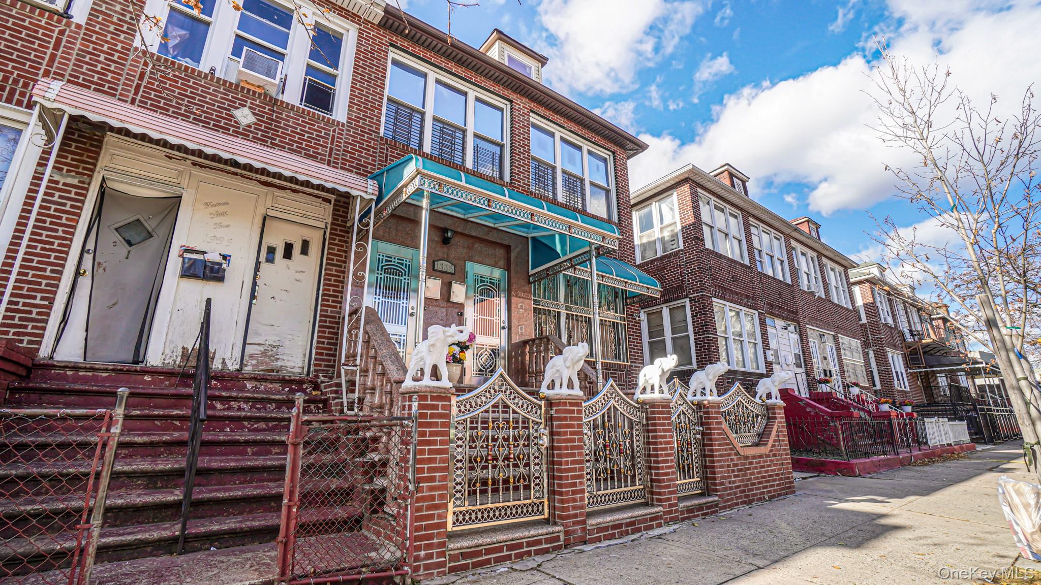 1335 Commonwealth Avenue, Bronx, NY 10472