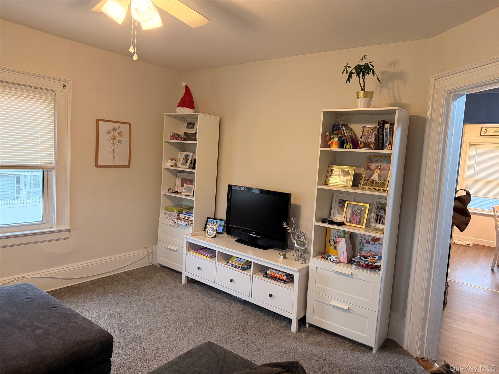 65 W Windsor Parkway, Oceanside, NY 11572