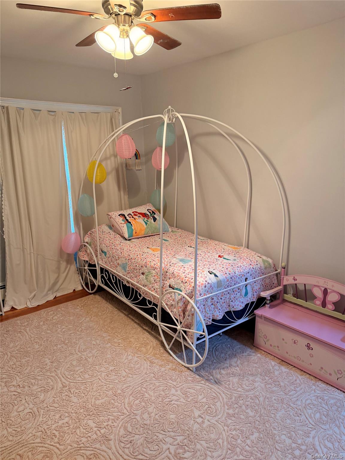 65 W Windsor Parkway, Oceanside, NY 11572