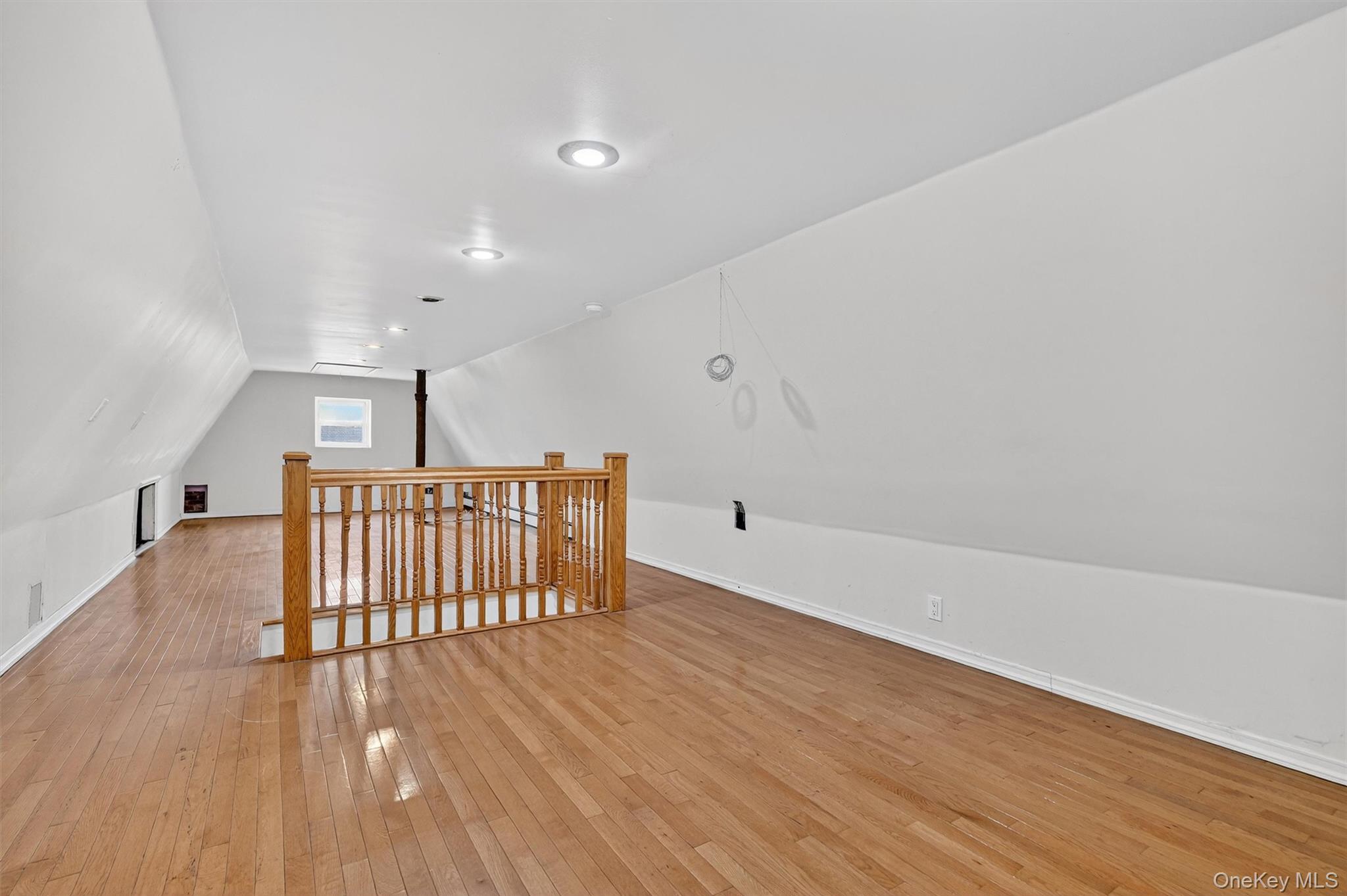 2300 Gunther Avenue, Bronx, NY 10469