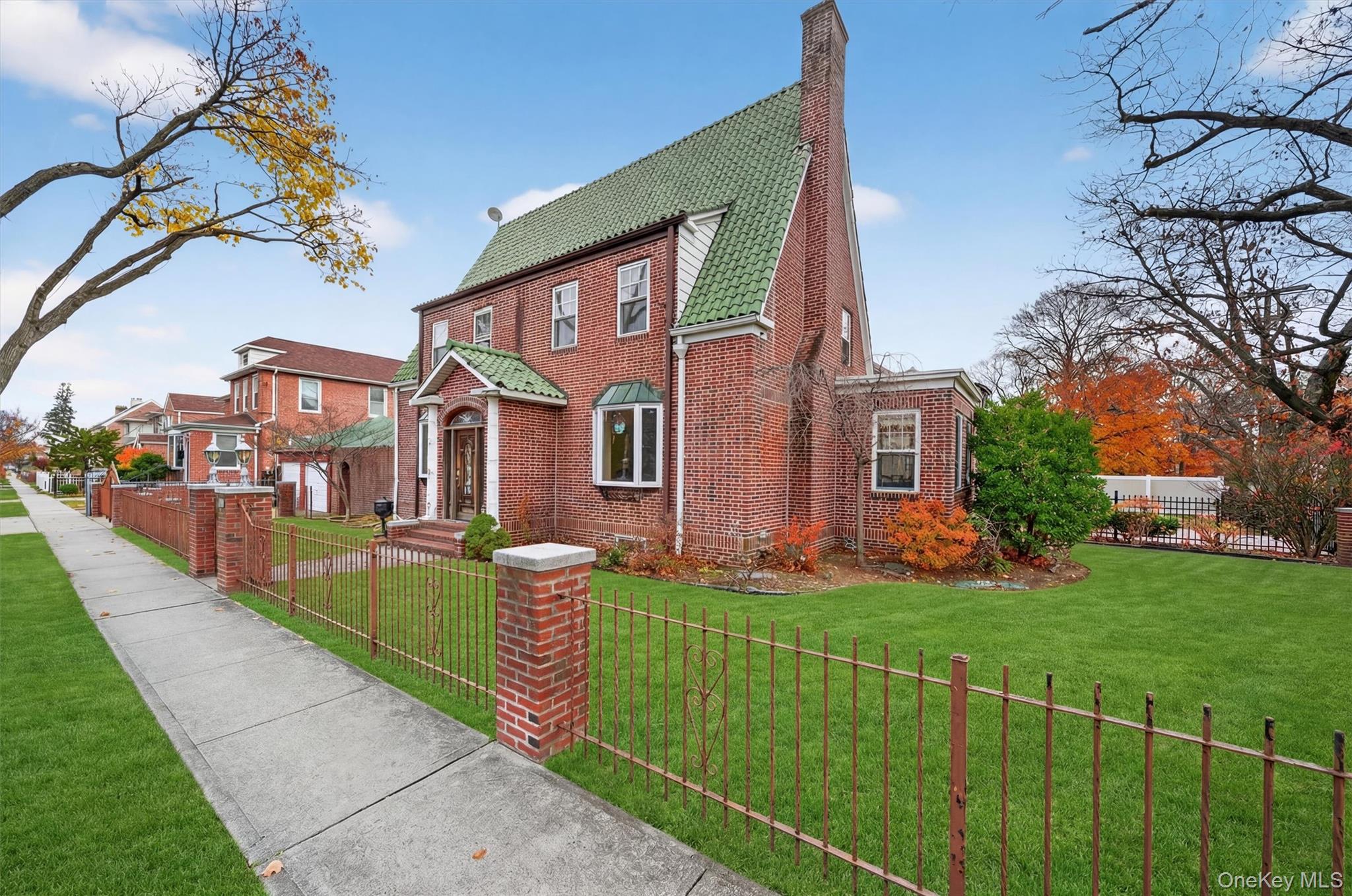 2300 Gunther Avenue, Bronx, NY 10469