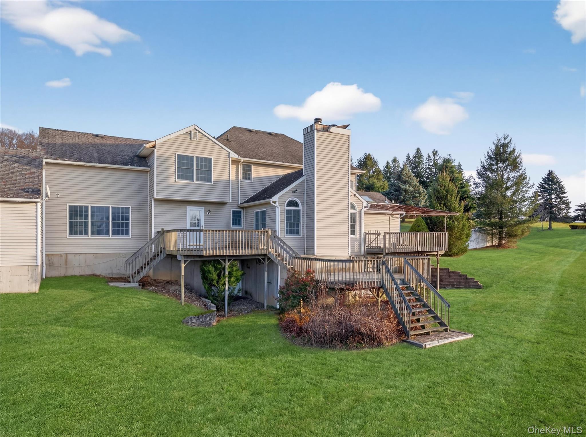 21 Jessup Road, Warwick, NY 10990