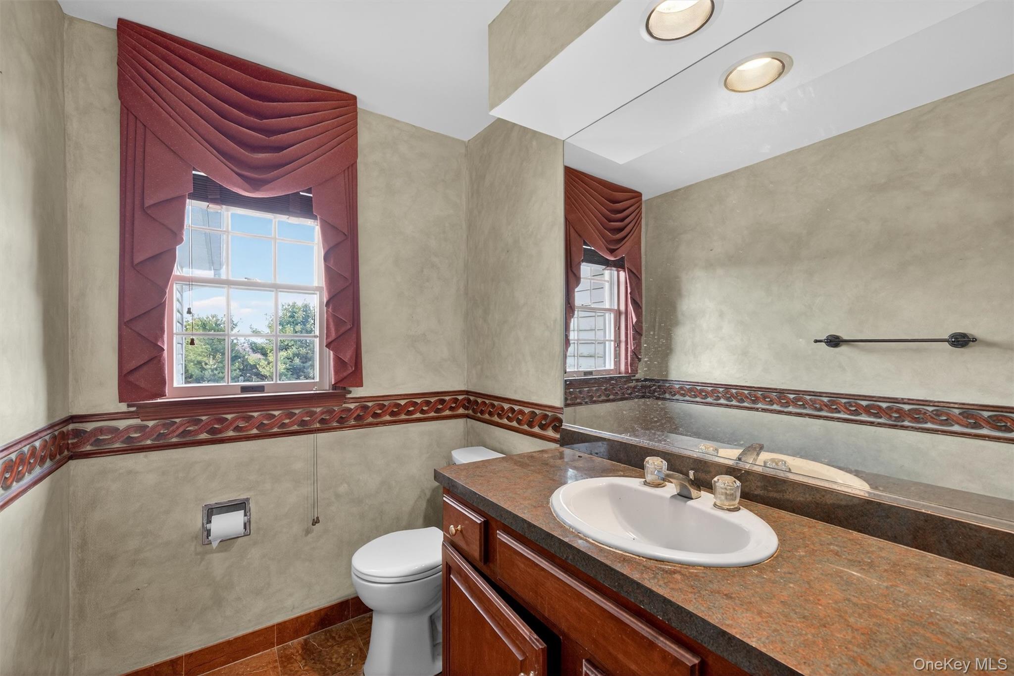 21 Jessup Road, Warwick, NY 10990