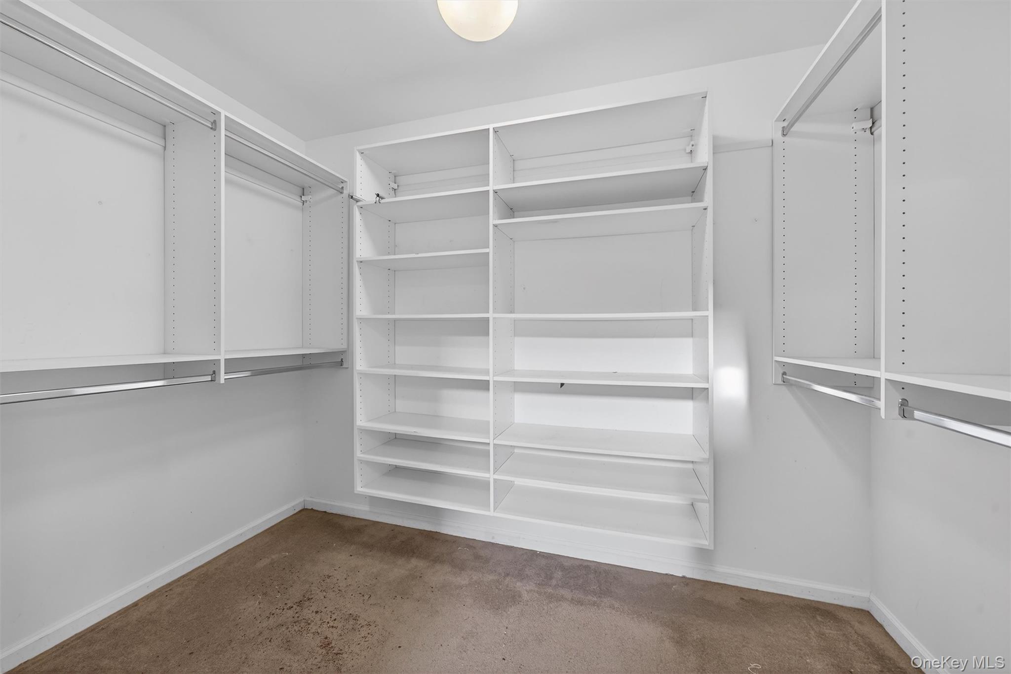 21 Jessup Road, Warwick, NY 10990