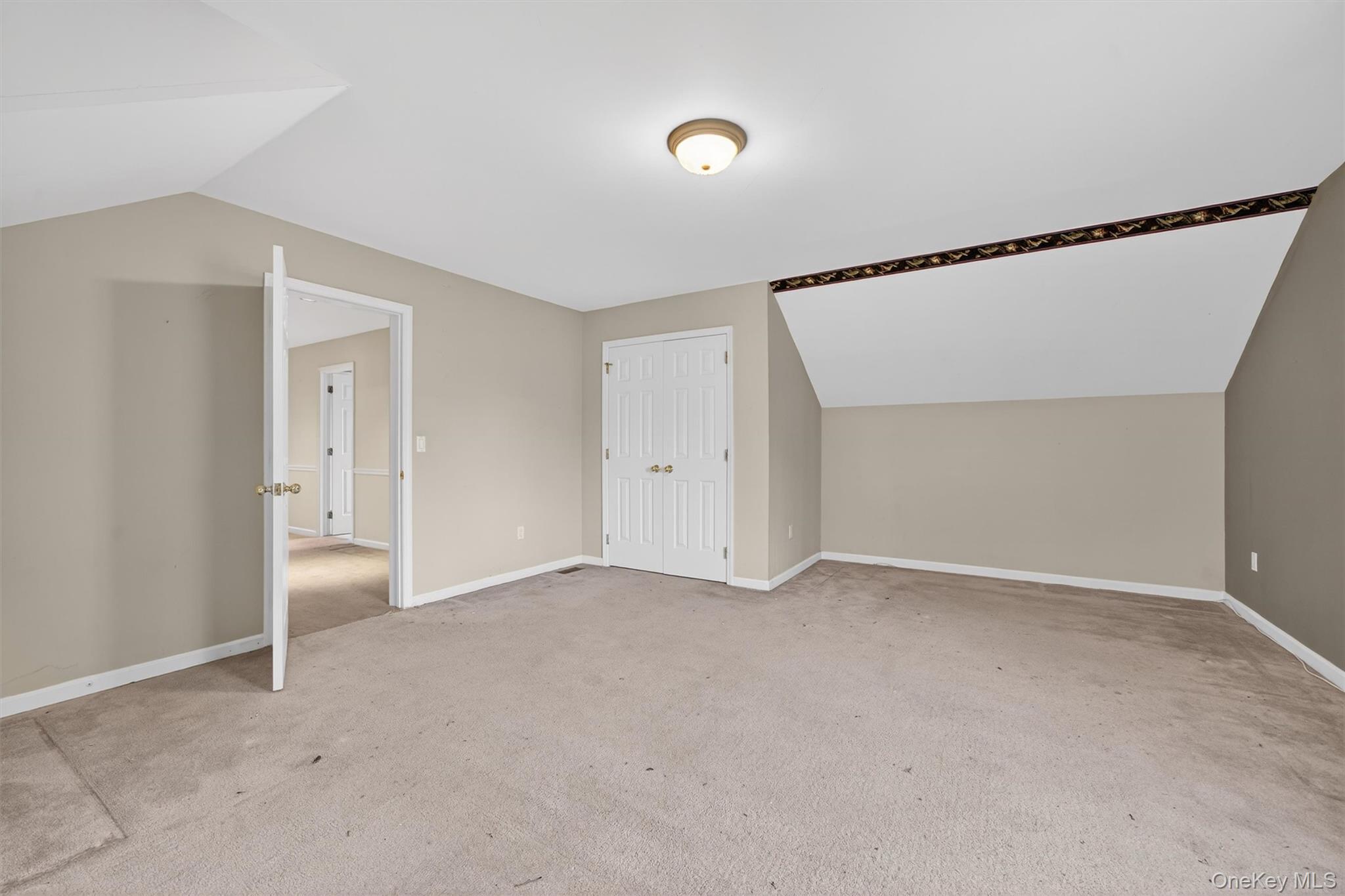 21 Jessup Road, Warwick, NY 10990