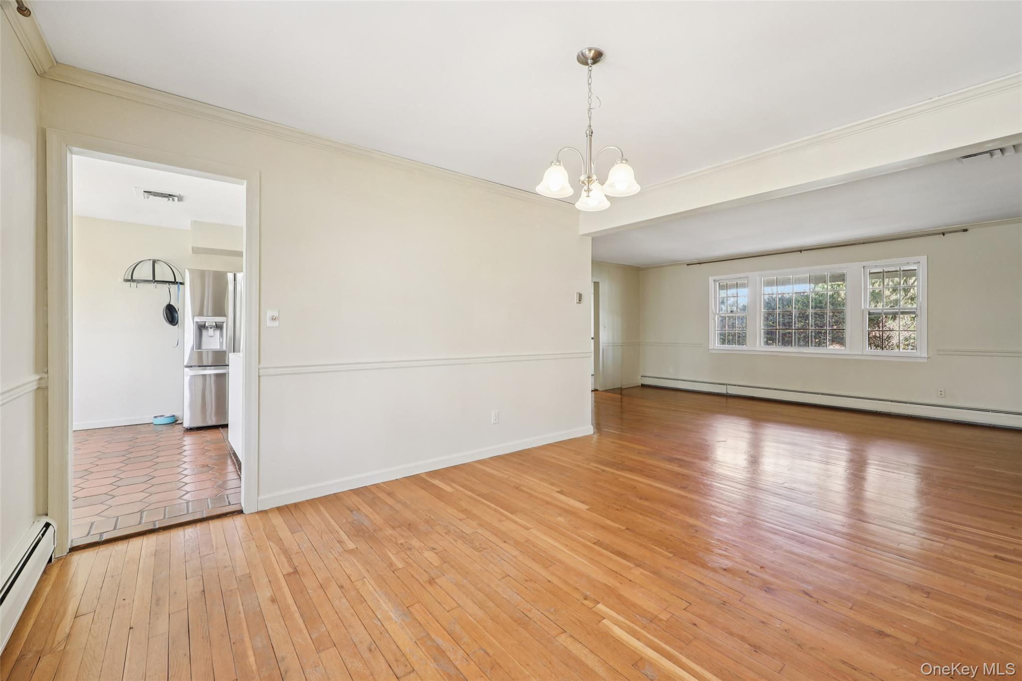 37 Minuteman Circle, Orangeburg, NY 10962