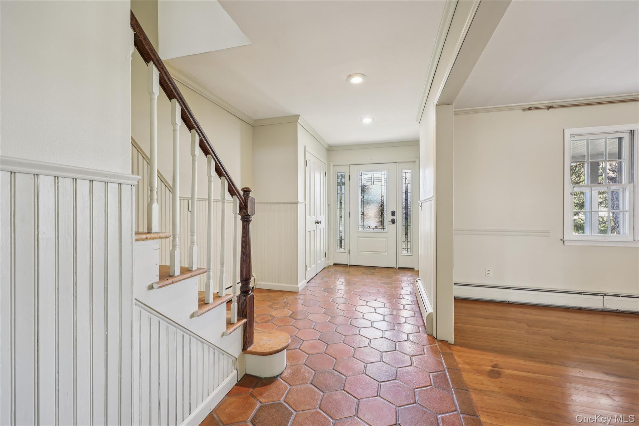 37 Minuteman Circle, Orangeburg, NY 10962