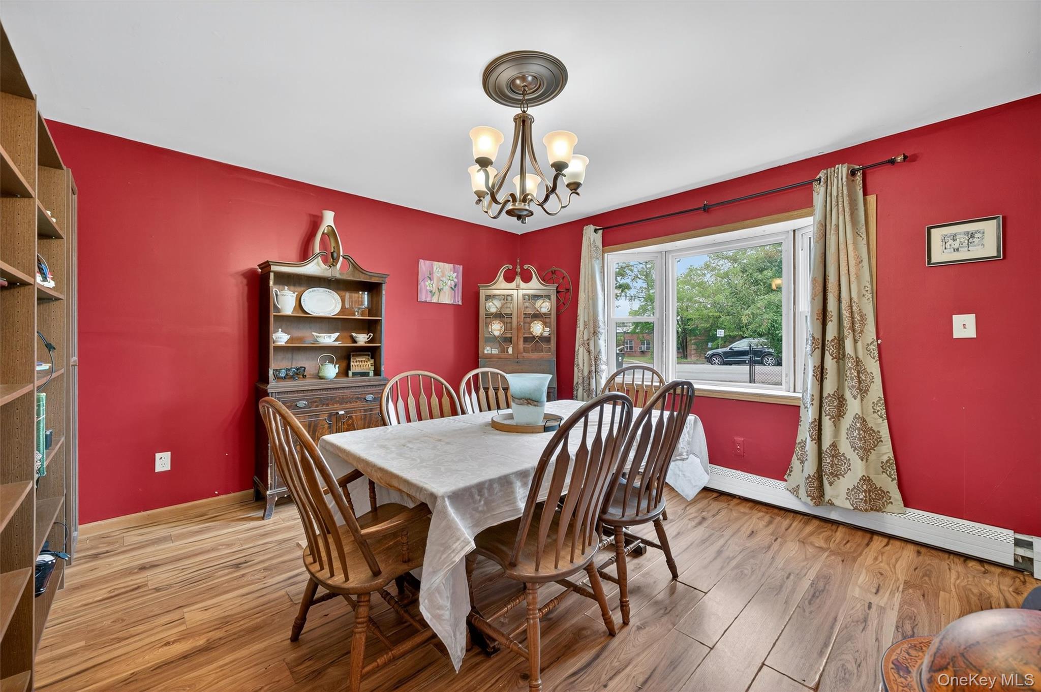 16 Oakland Avenue, Chester, NY 10918