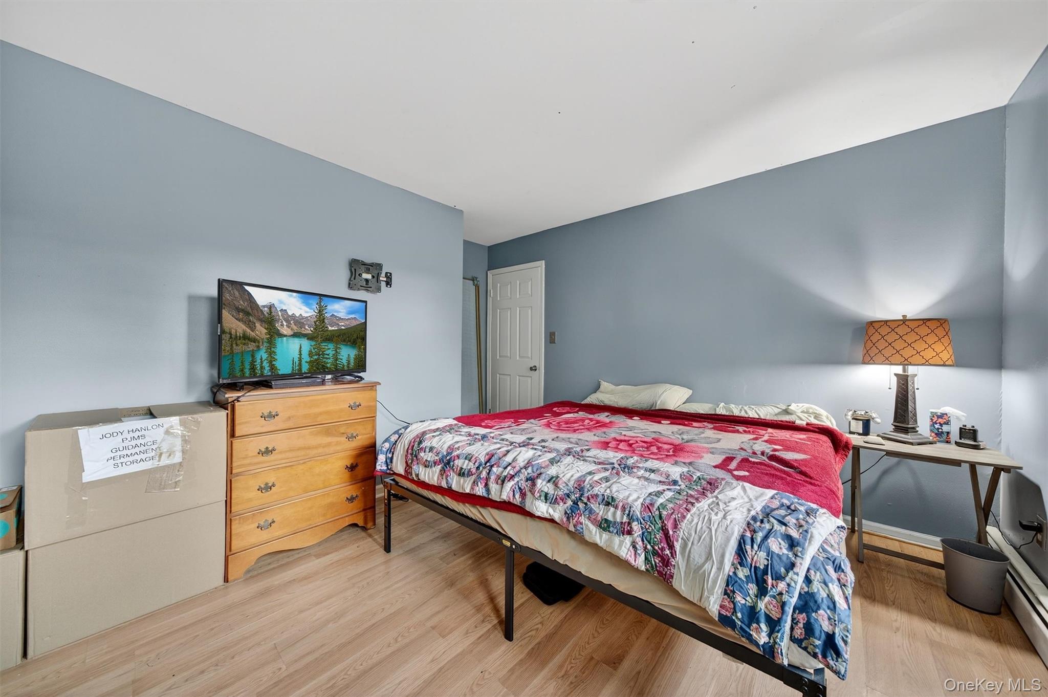 16 Oakland Avenue, Chester, NY 10918