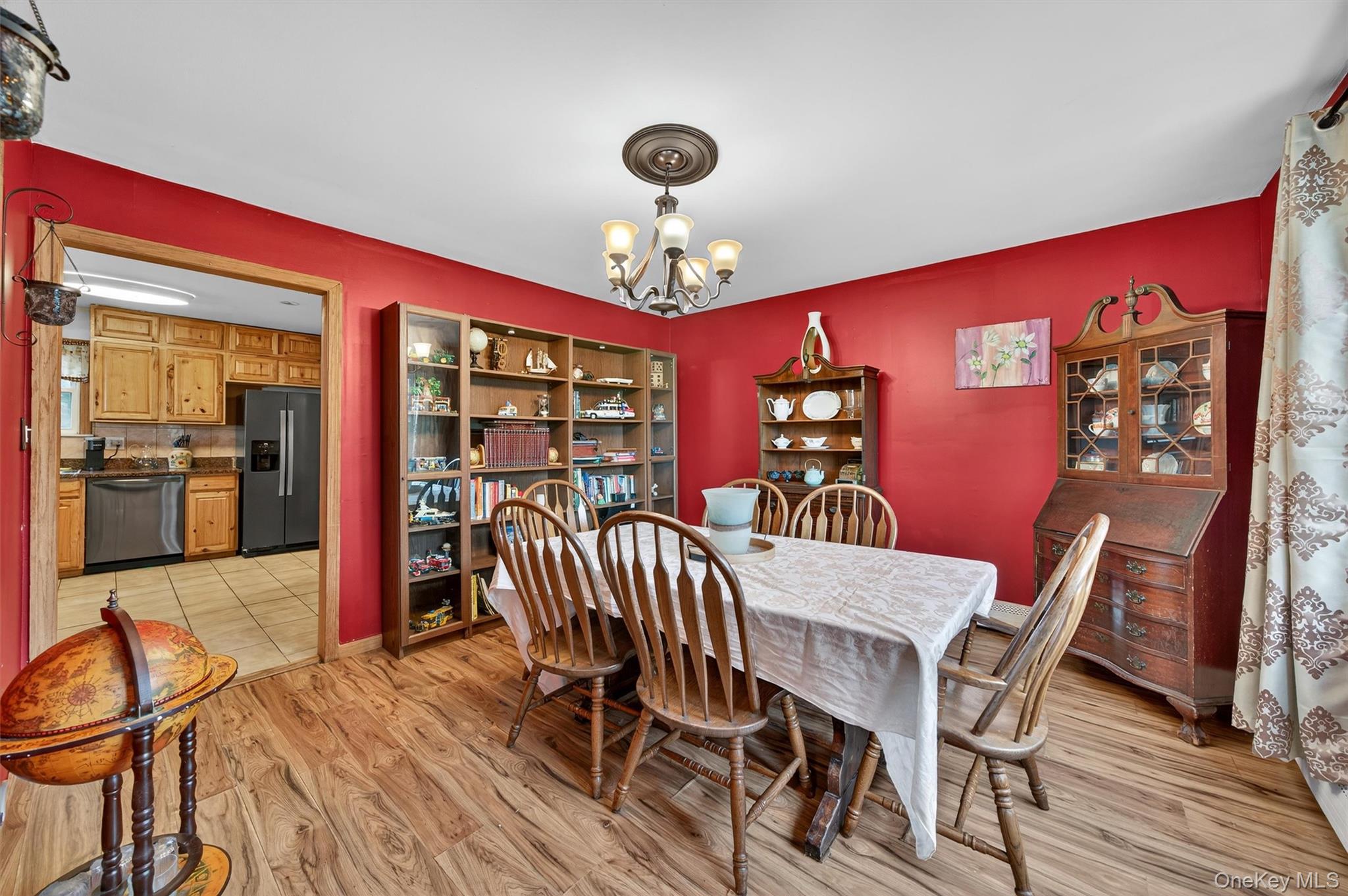 16 Oakland Avenue, Chester, NY 10918