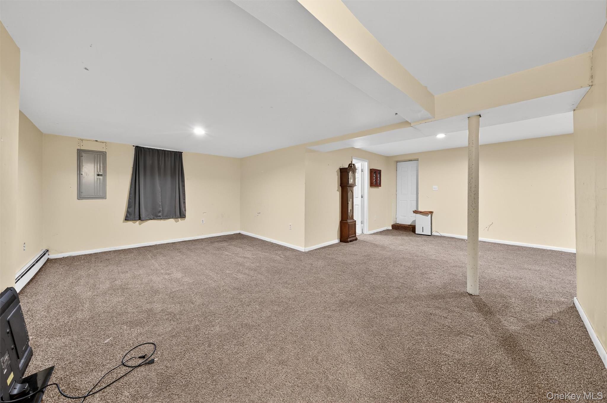 16 Oakland Avenue, Chester, NY 10918